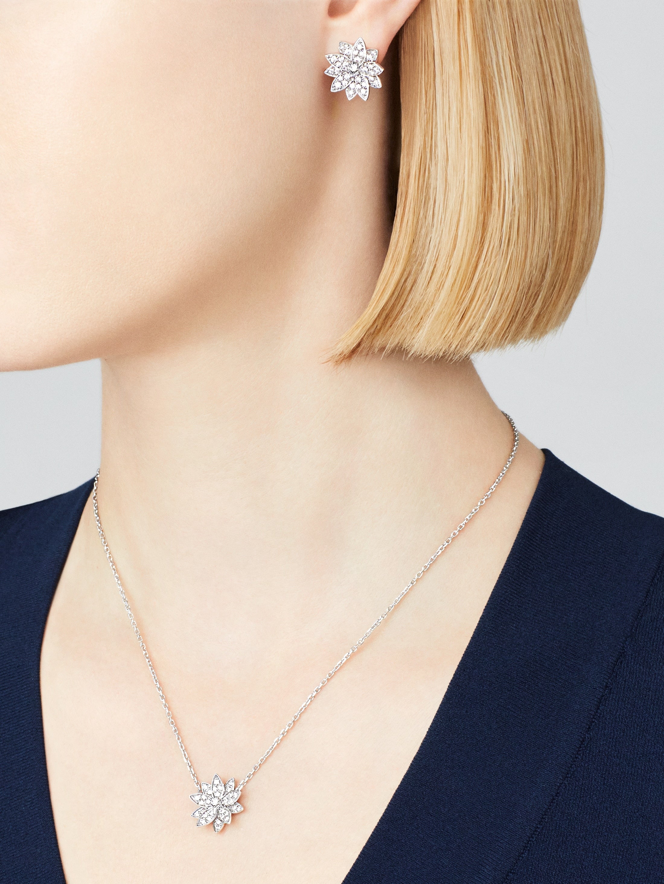 Boucles d’oreilles Lotus petit modèle