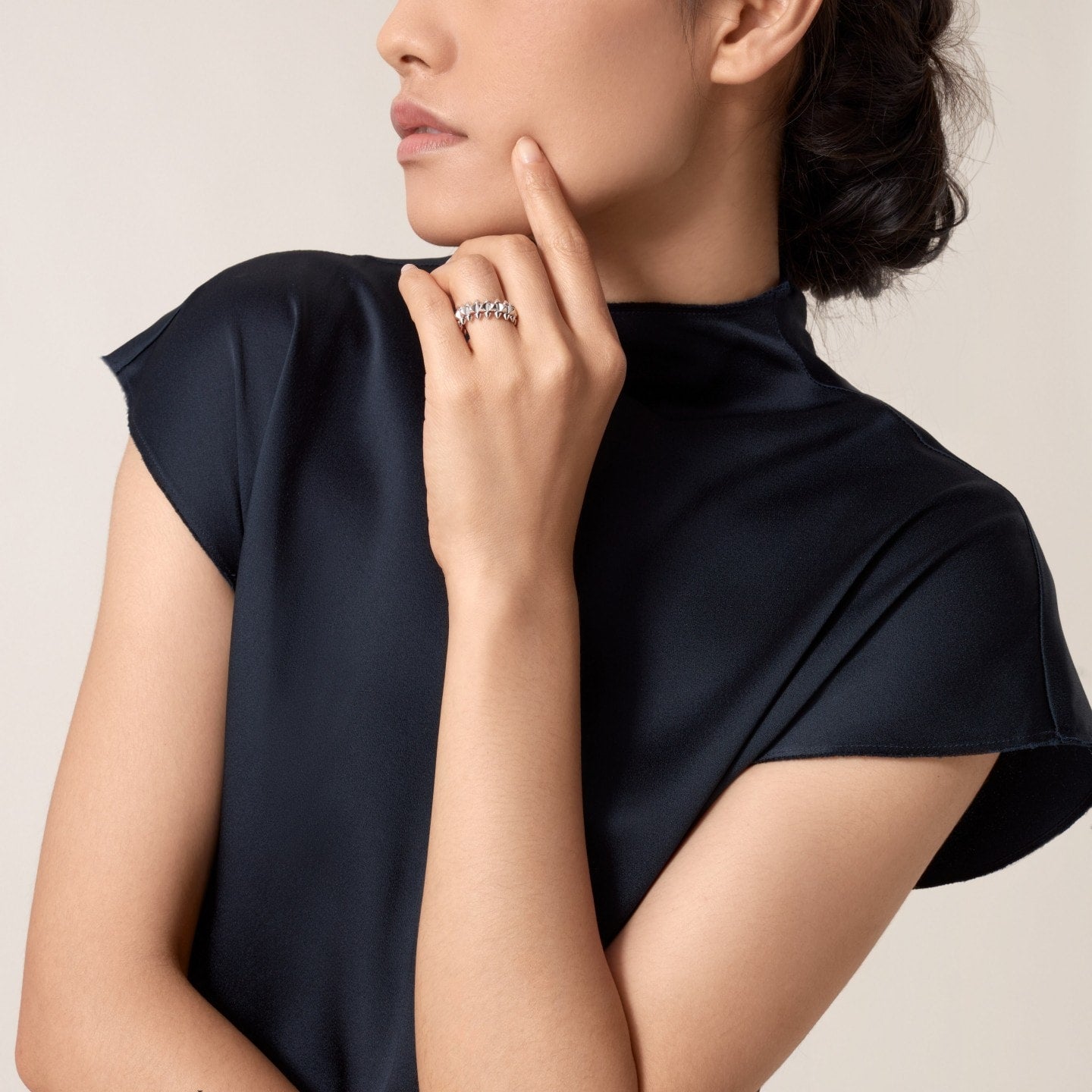 Bague Clash de Cartier, moyen modèle