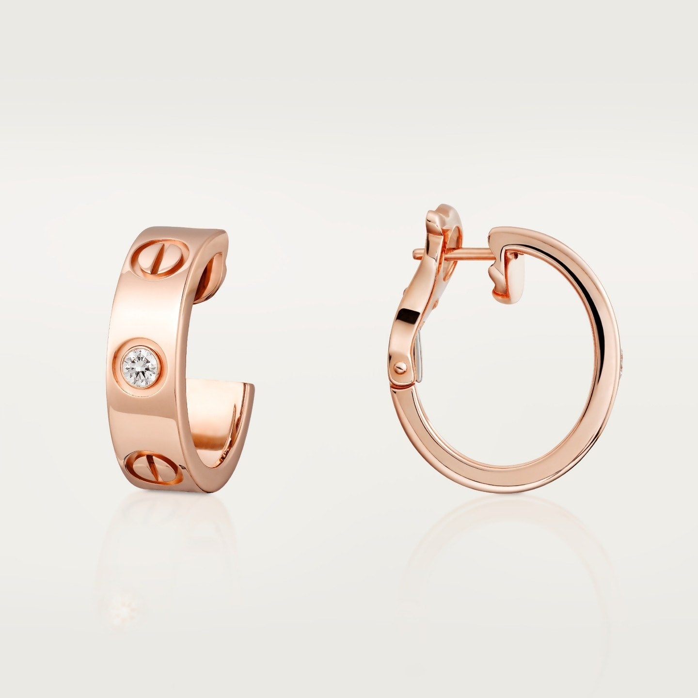 Créoles LOVE, modèle classique, 2 diamants