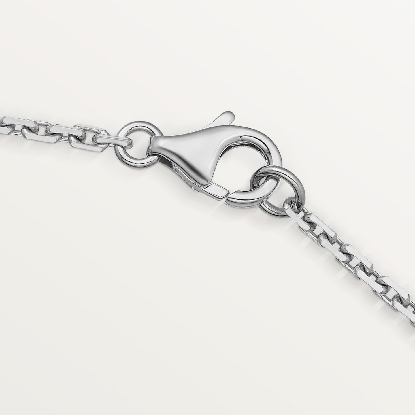 Pendentif LOVE rond