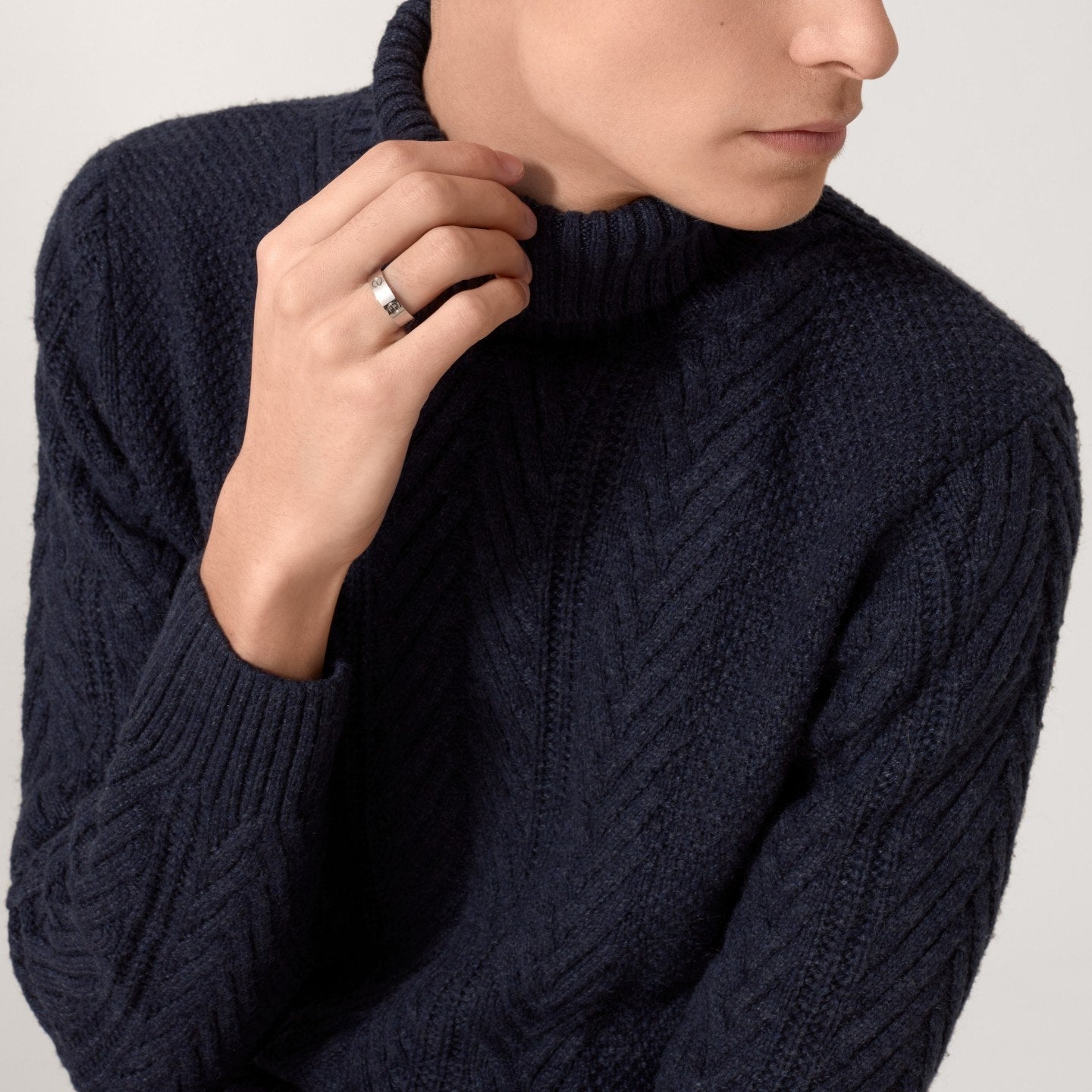 Bague LOVE, modèle classique