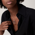 Pendentif LOVE rond