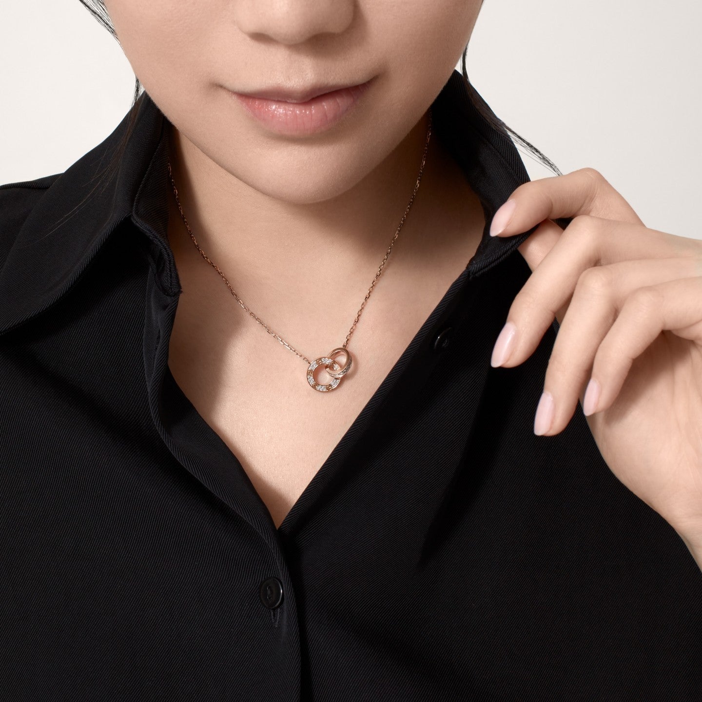 Pendentif LOVE, pavé