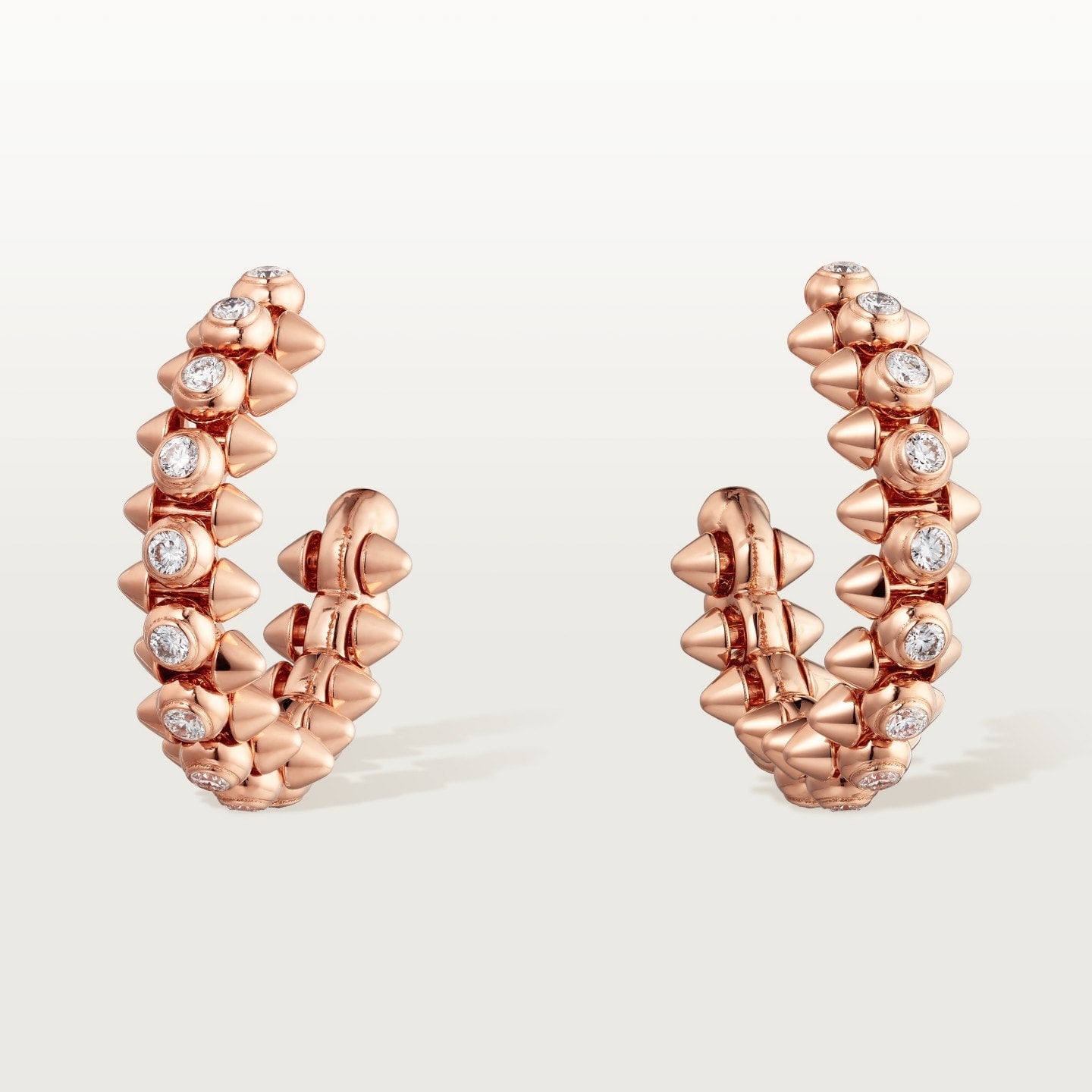 Créoles Clash de Cartier, moyen modèle, diamants