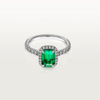 Solitaire Cartier Destinée, émeraude taille emeraude, pavé