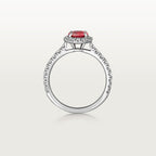 Solitaire Cartier Destinée, rubis taille ovale, pavé