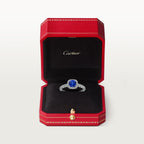 Solitaire Cartier Destinée, saphir taille coussin, pavé