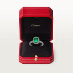 Solitaire Cartier Destinée, émeraude taille emeraude, pavé