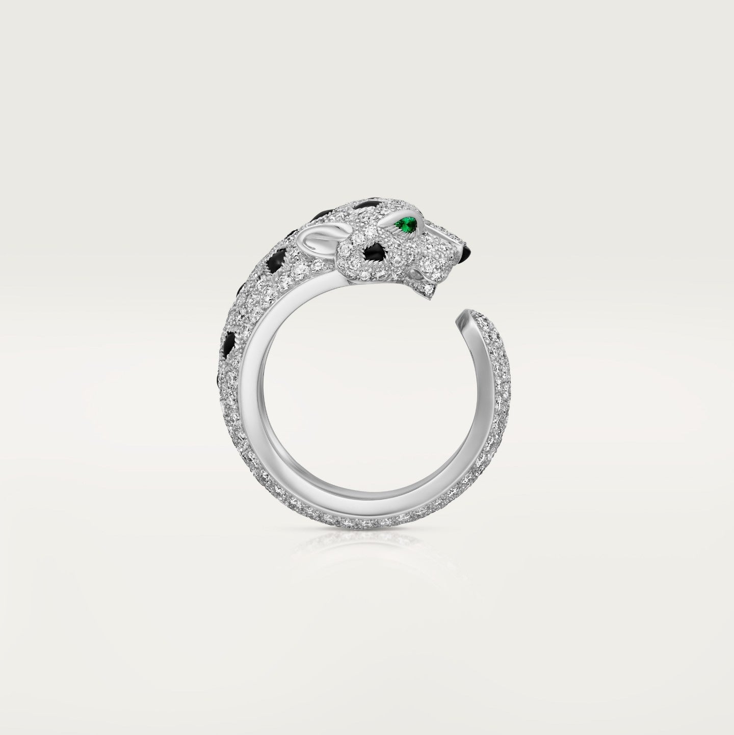 Bague Panthère de Cartier, moyen modèle, semi-pavée