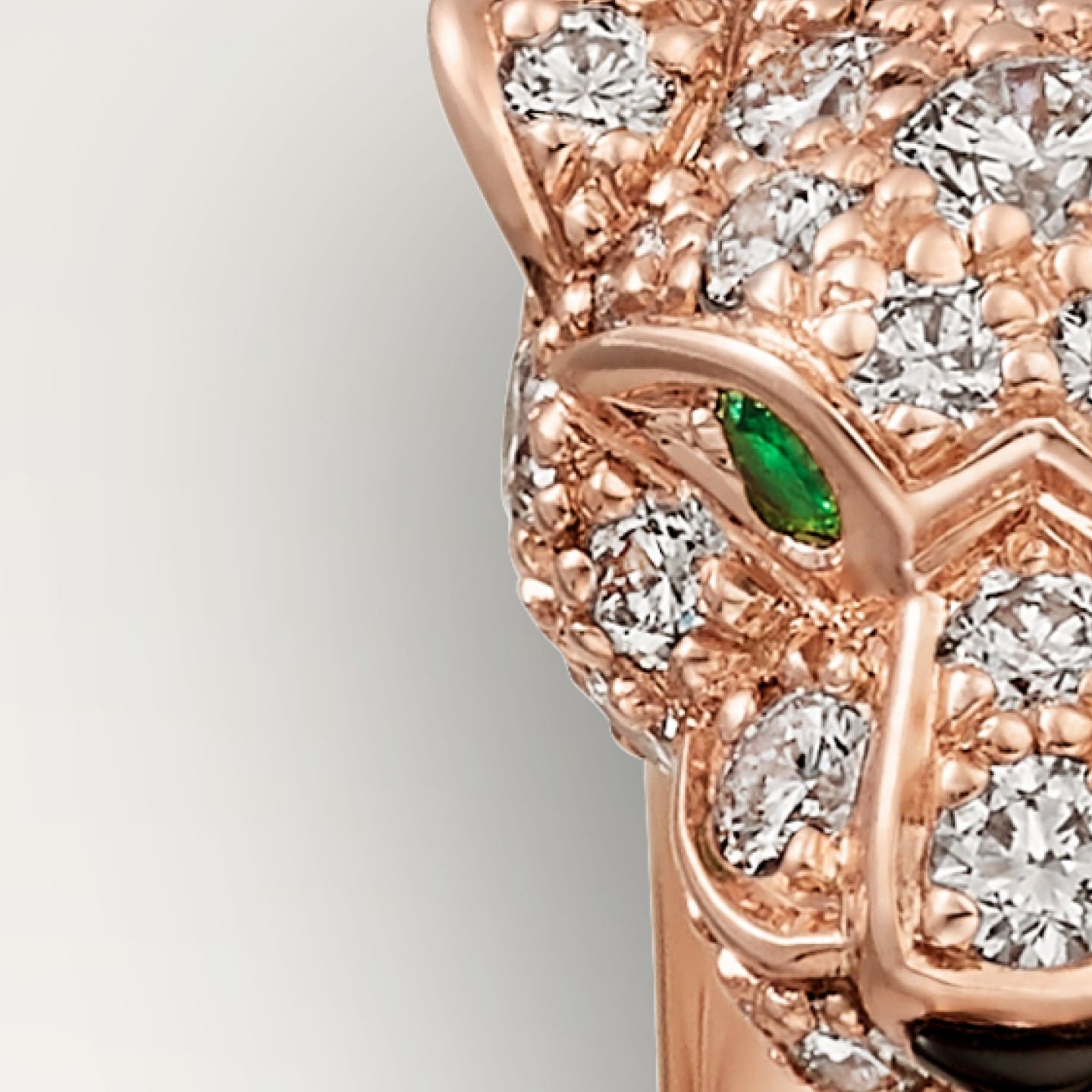 Bague Panthère de Cartier, petit modèle, semi-pavée