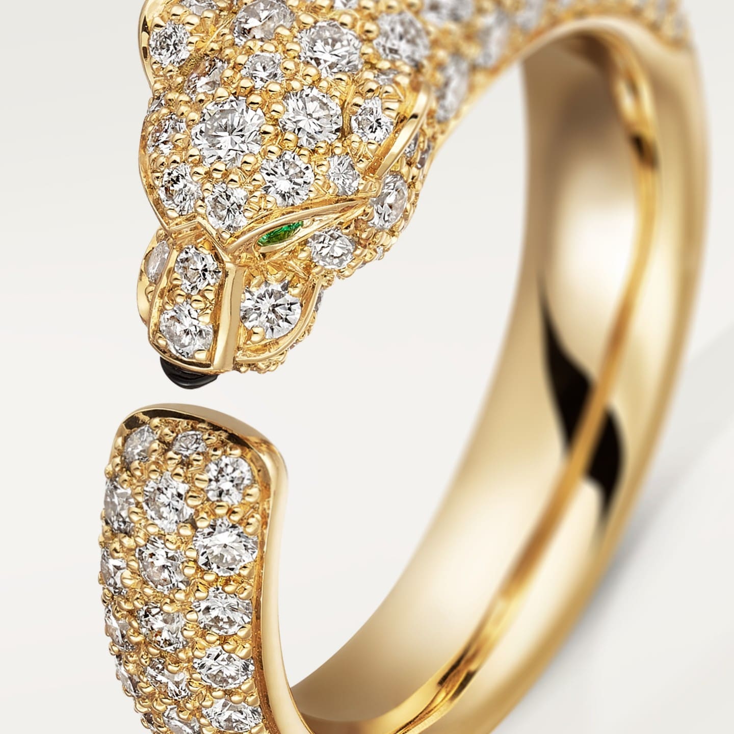 Bague Panthère de Cartier, petit modèle, pavée