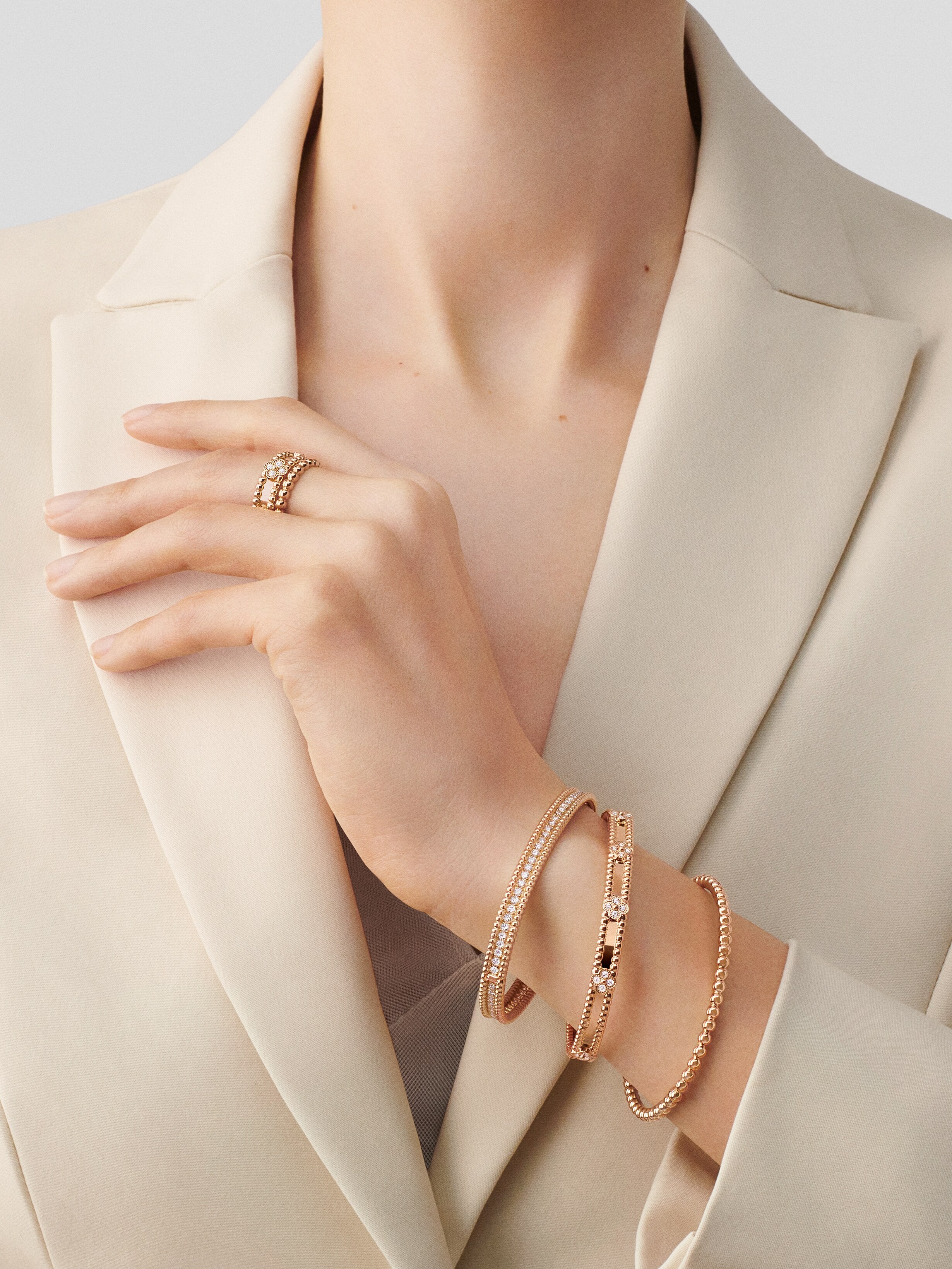 Bague Perlée sweet trèfles