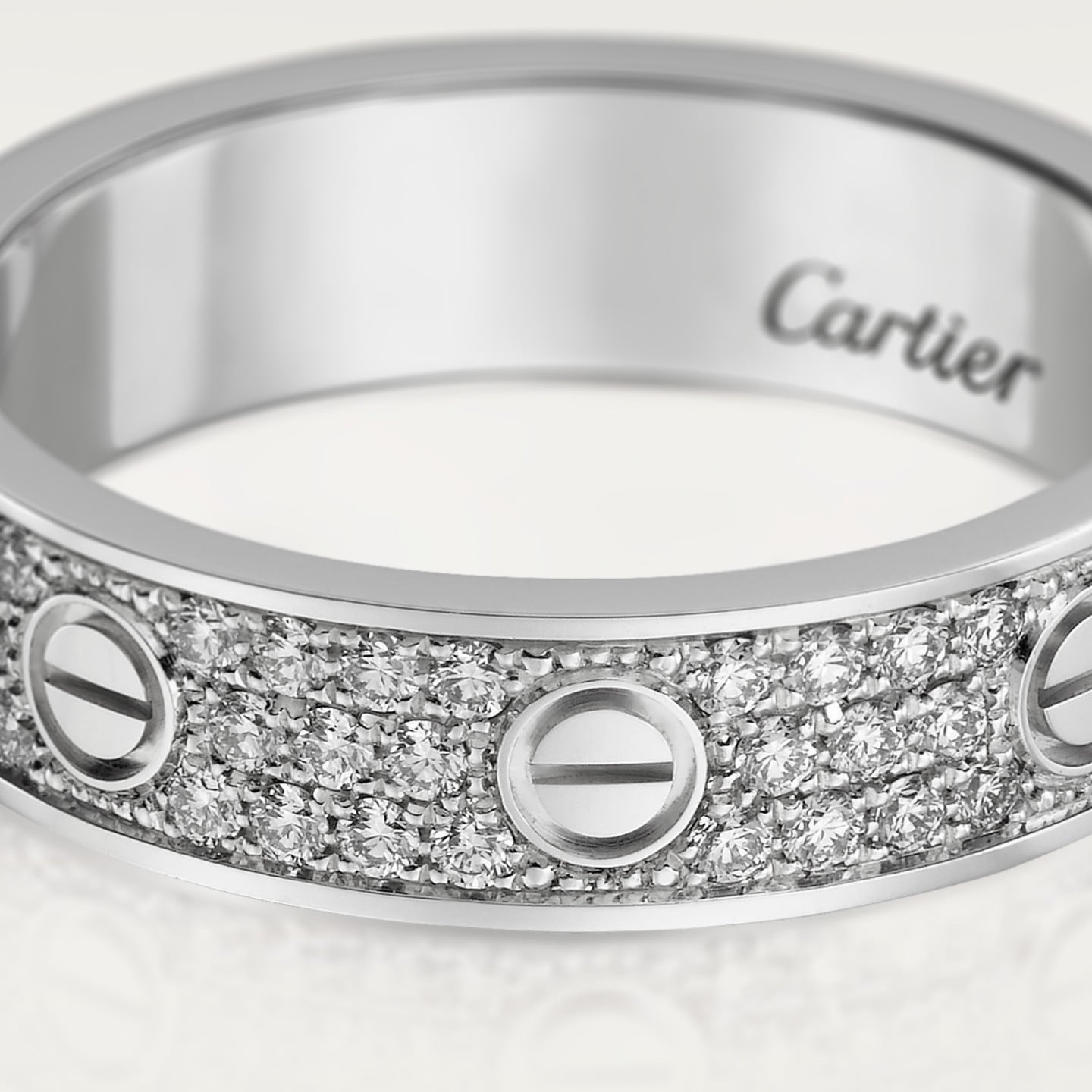Bague LOVE, petit modèle, pavée