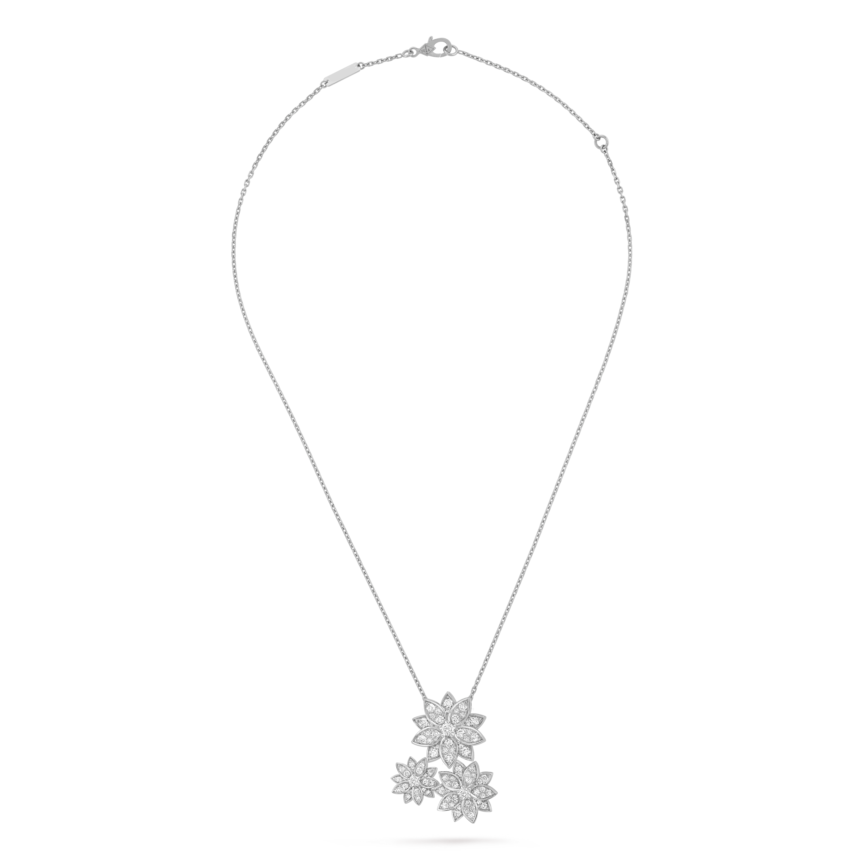 Pendentif Lotus, 3 fleurs