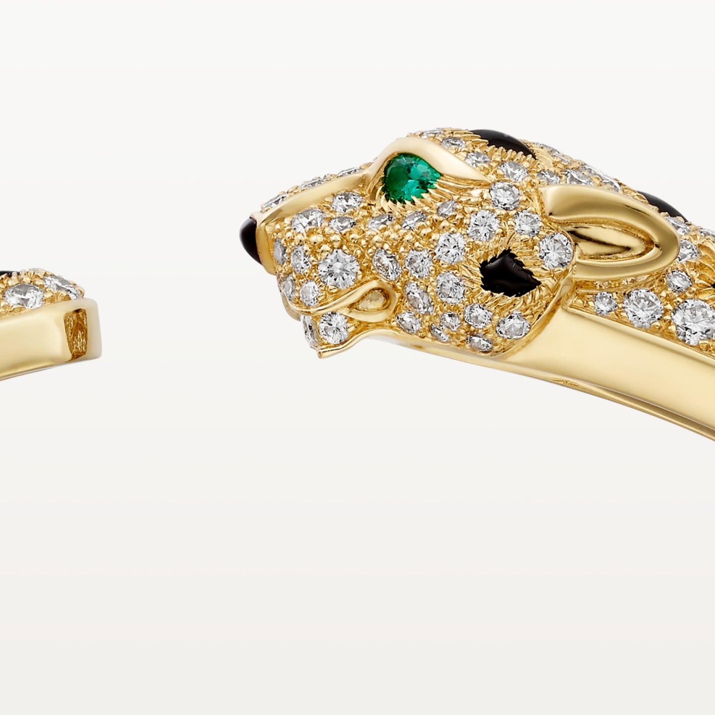 Bracelet Panthère de Cartier, moyen modèle, semi-pavé