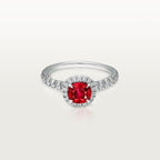 Solitaire Cartier Destinée, rubis taille coussin, pavé