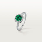 Solitaire Cartier Destinée, émeraude taille coussin, pavé