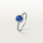 Solitaire Cartier Destinée, saphir taille ovale, pavé