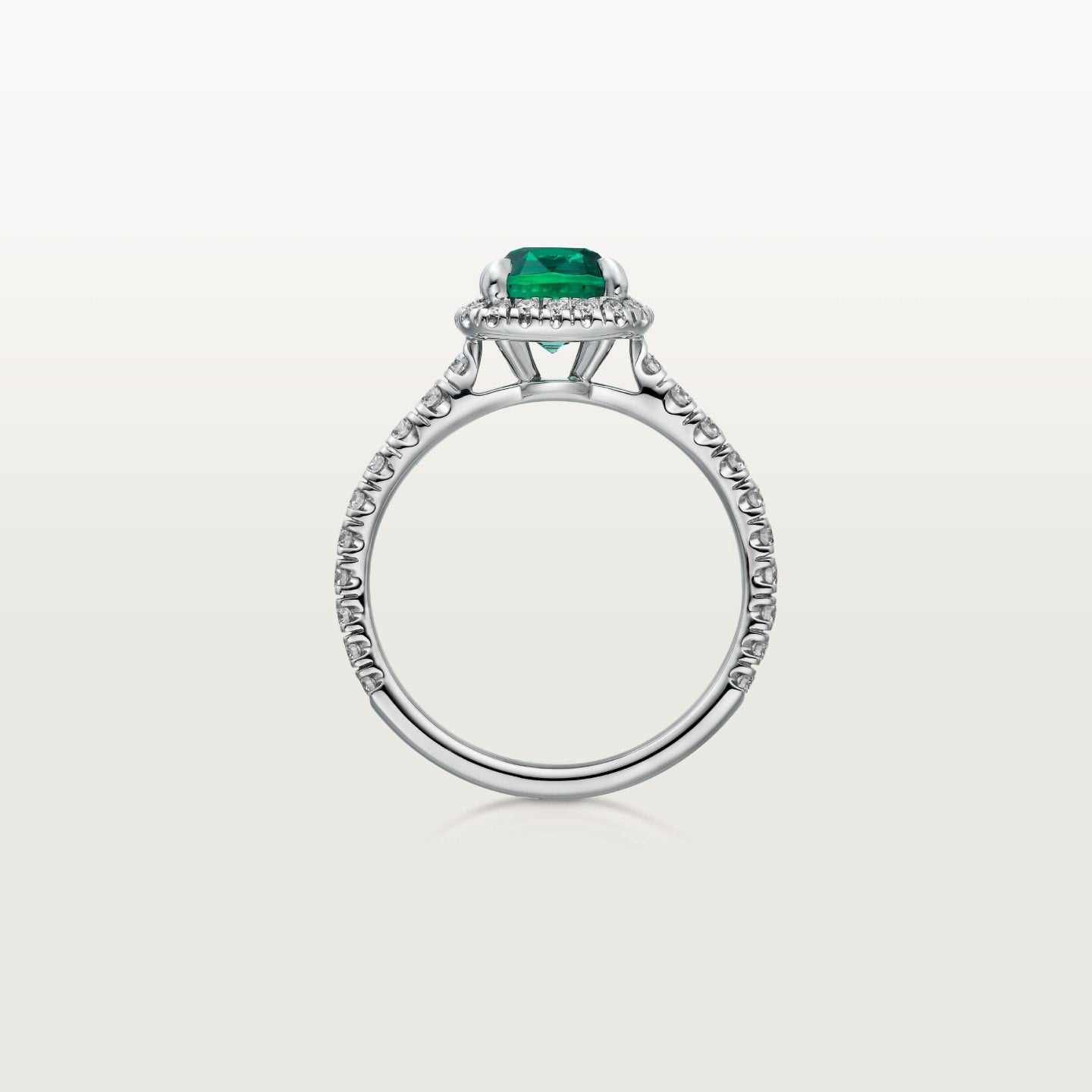 Solitaire Cartier Destinée, émeraude taille coussin, pavé