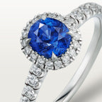 Solitaire Cartier Destinée, saphir taille ovale, pavé