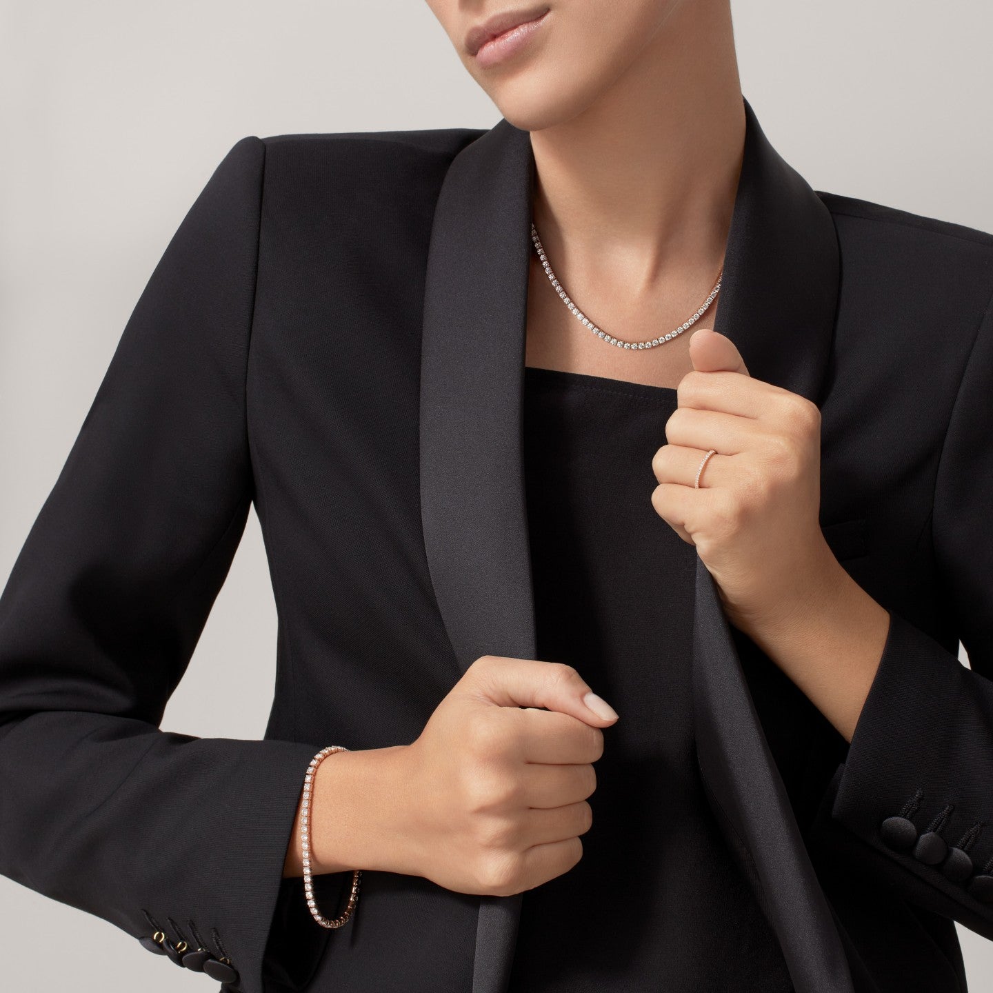 Collier Lignes Essentielles, diamants taille brillant