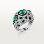 Bague Panthère de Cartier, émeraude, pavée