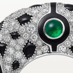 Bague Panthère de Cartier, émeraude, pavée