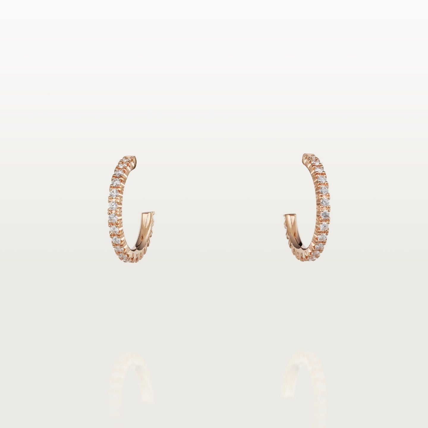 Créoles Etincelle de Cartier, petit modèle, pavées