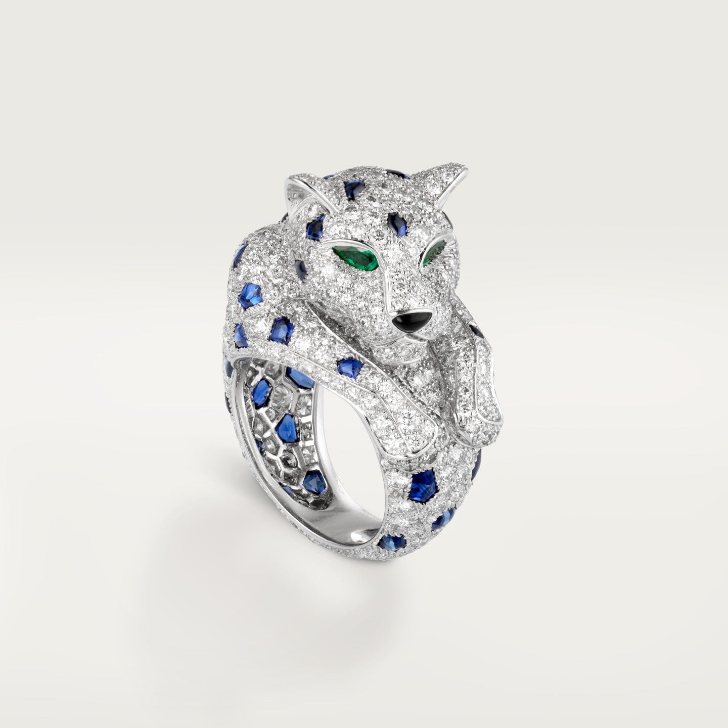 Bague Panthère de Cartier, saphir, pavée
