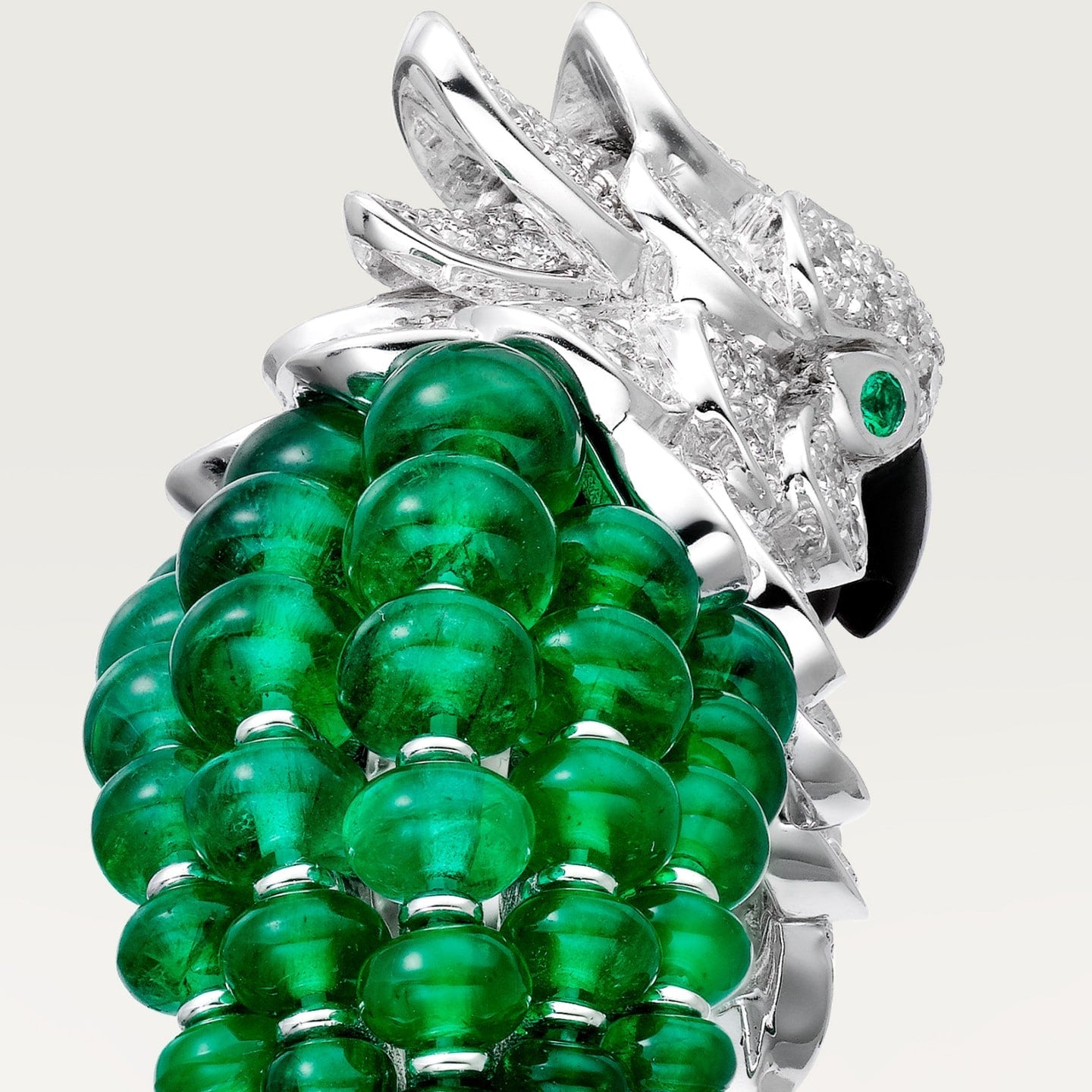 Bague Faune et Flore de Cartier, boules émeraude, pavée
