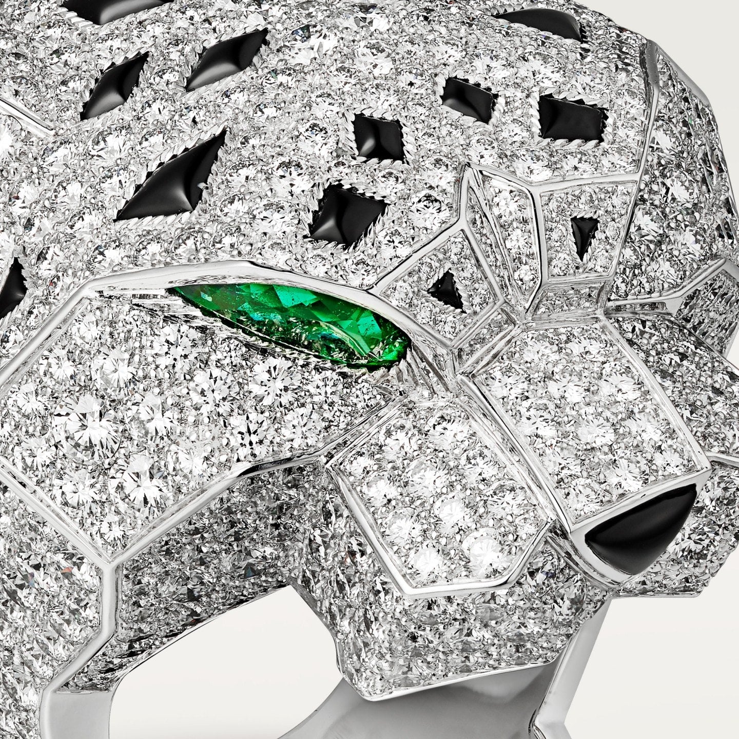 Bague Panthère de Cartier, pavée