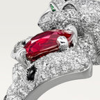 Bague Panthère de Cartier, rubis taille coussin, pavée