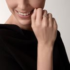 Bague Maillon Panthère, trois rangs, semi-pavée