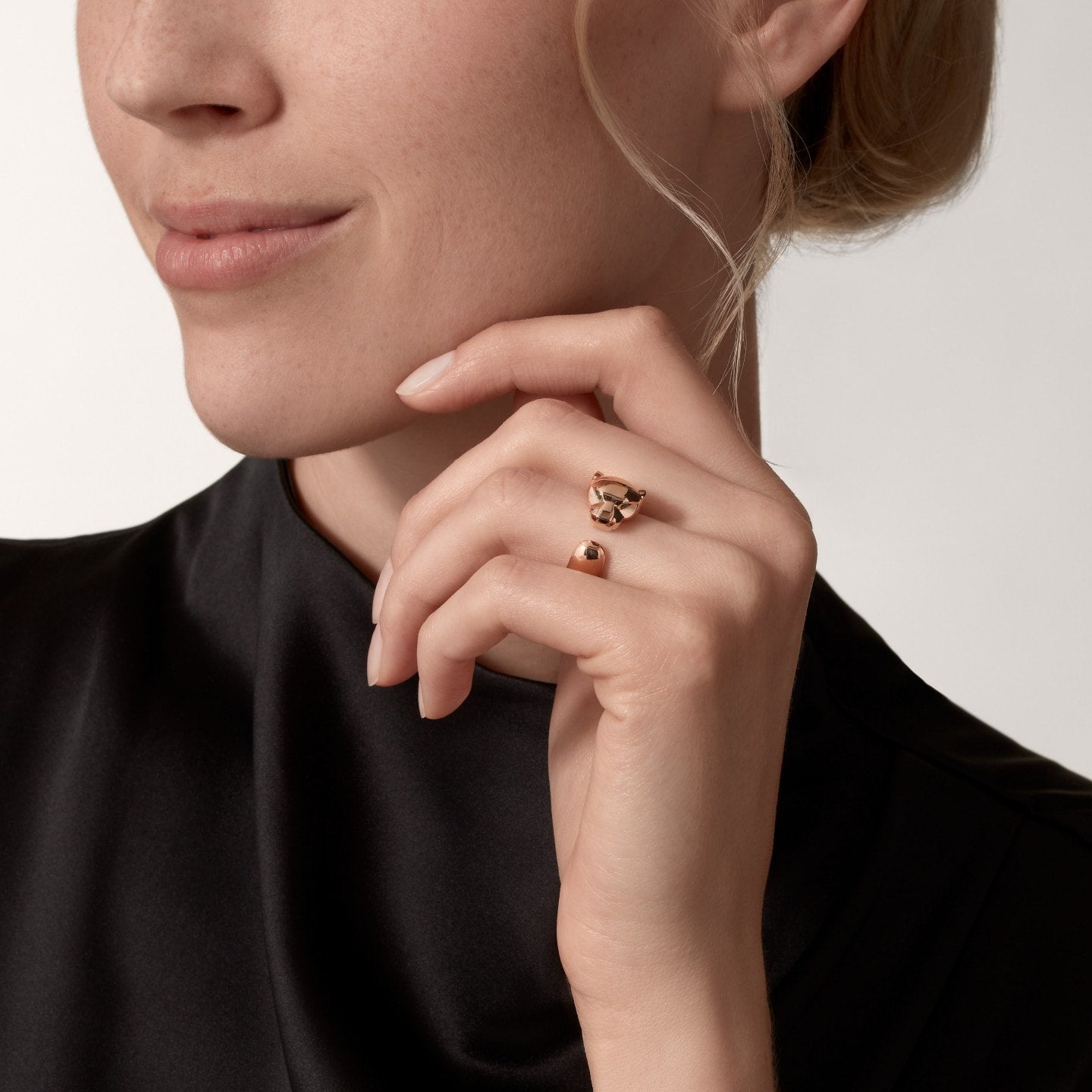 Bague Panthère de Cartier, moyen modèle