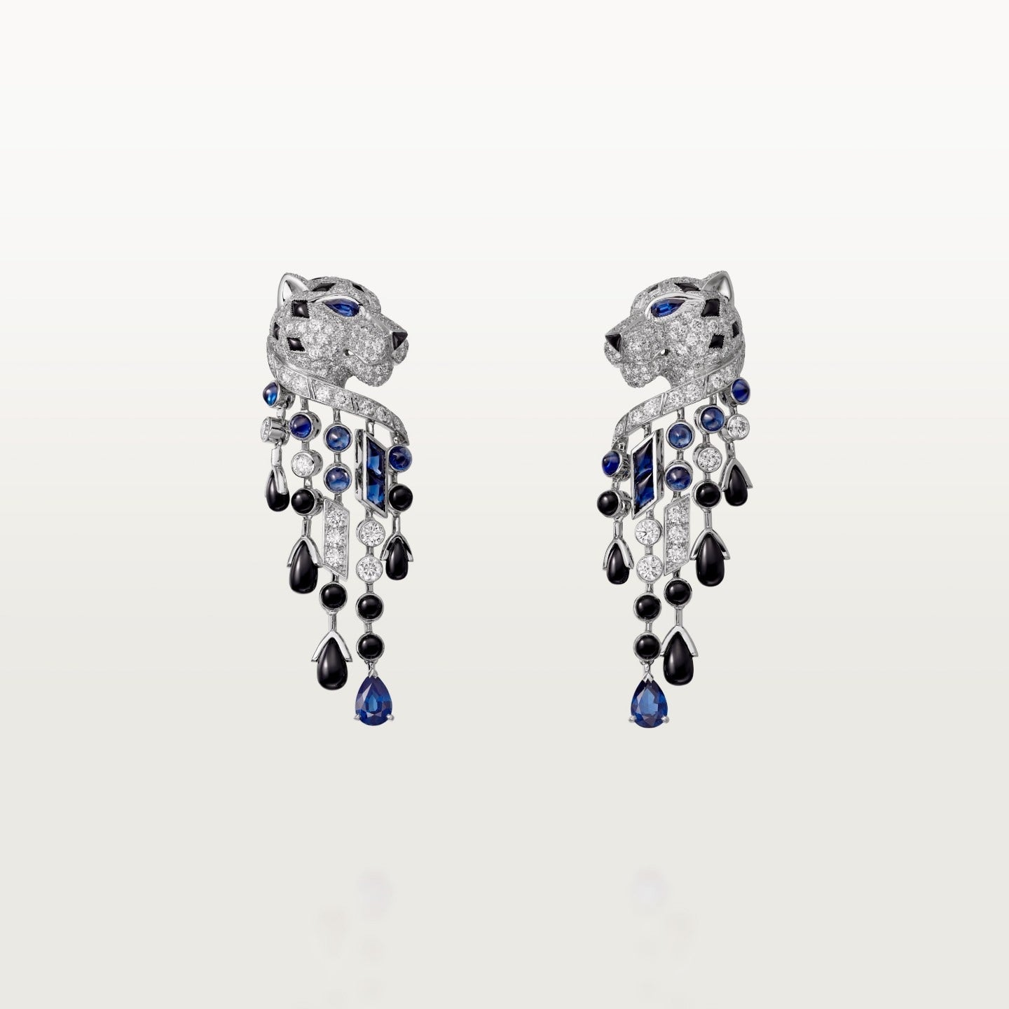 Boucles d'oreilles Panthère de Cartier, saphir, grand modèle, pavées