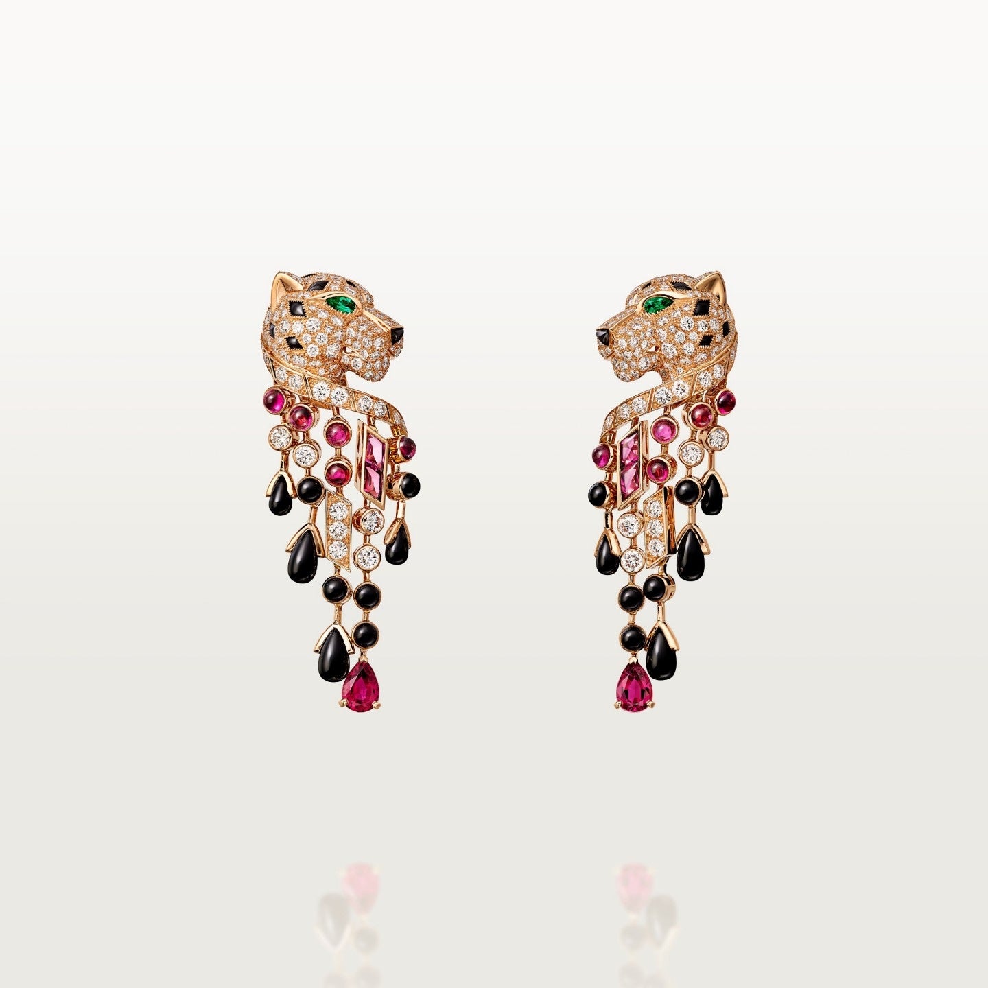 Boucles d'oreilles Panthère de Cartier, rubellite, grand modèle, pavées