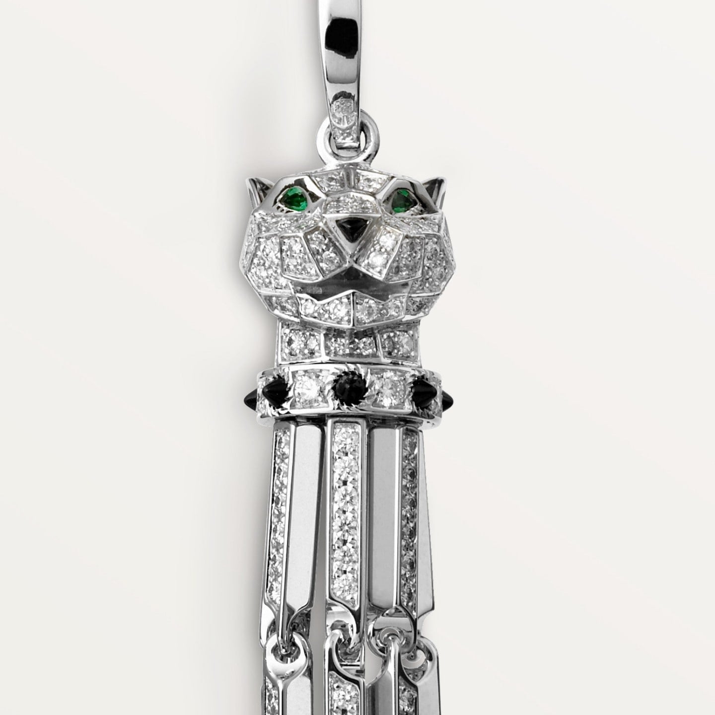 Boucles d'oreilles Panthère de Cartier, petit modèle, pavées