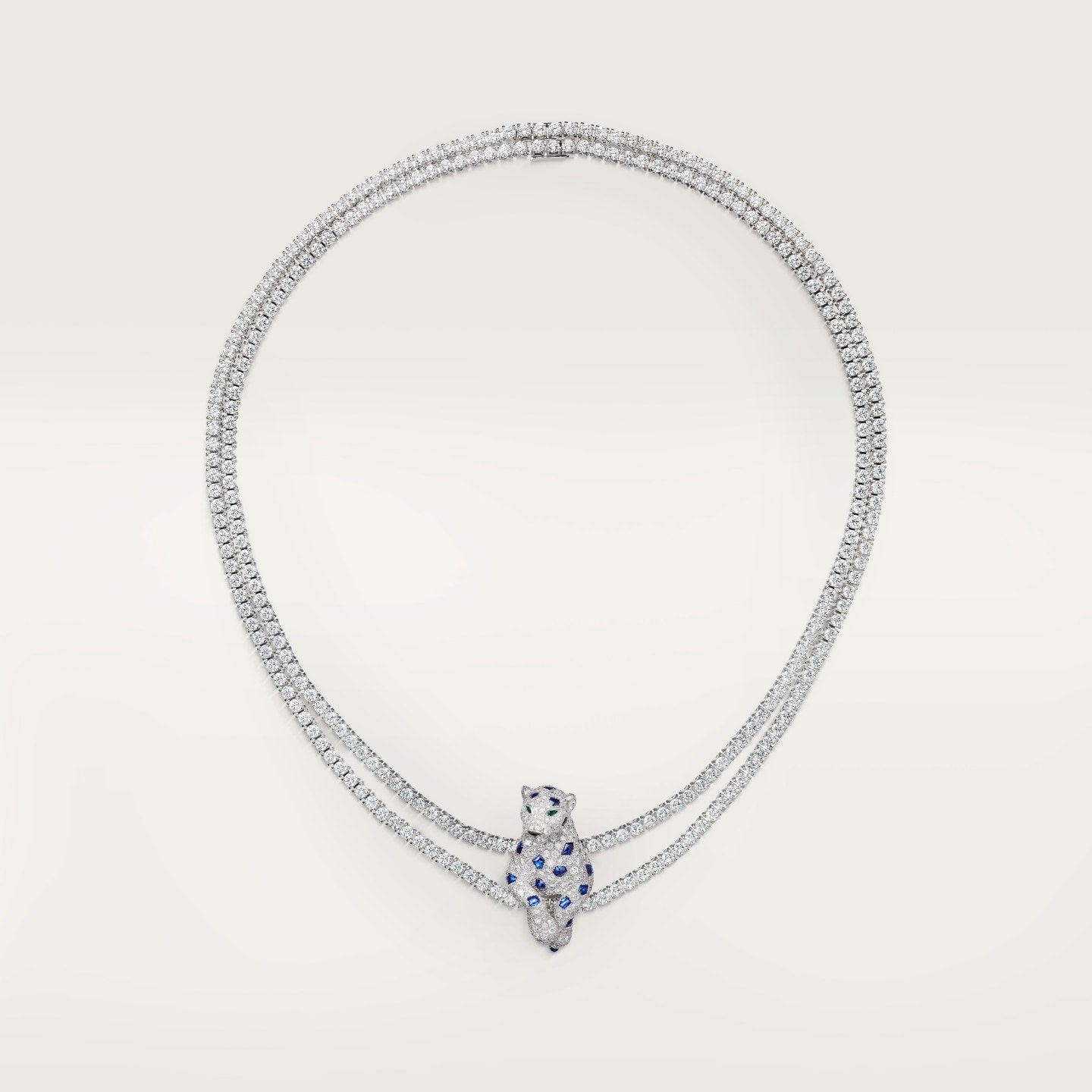 Collier Panthère de Cartier, saphir, multiporté, pavé