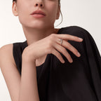 Bague Juste un Clou, modèle classique, diamants