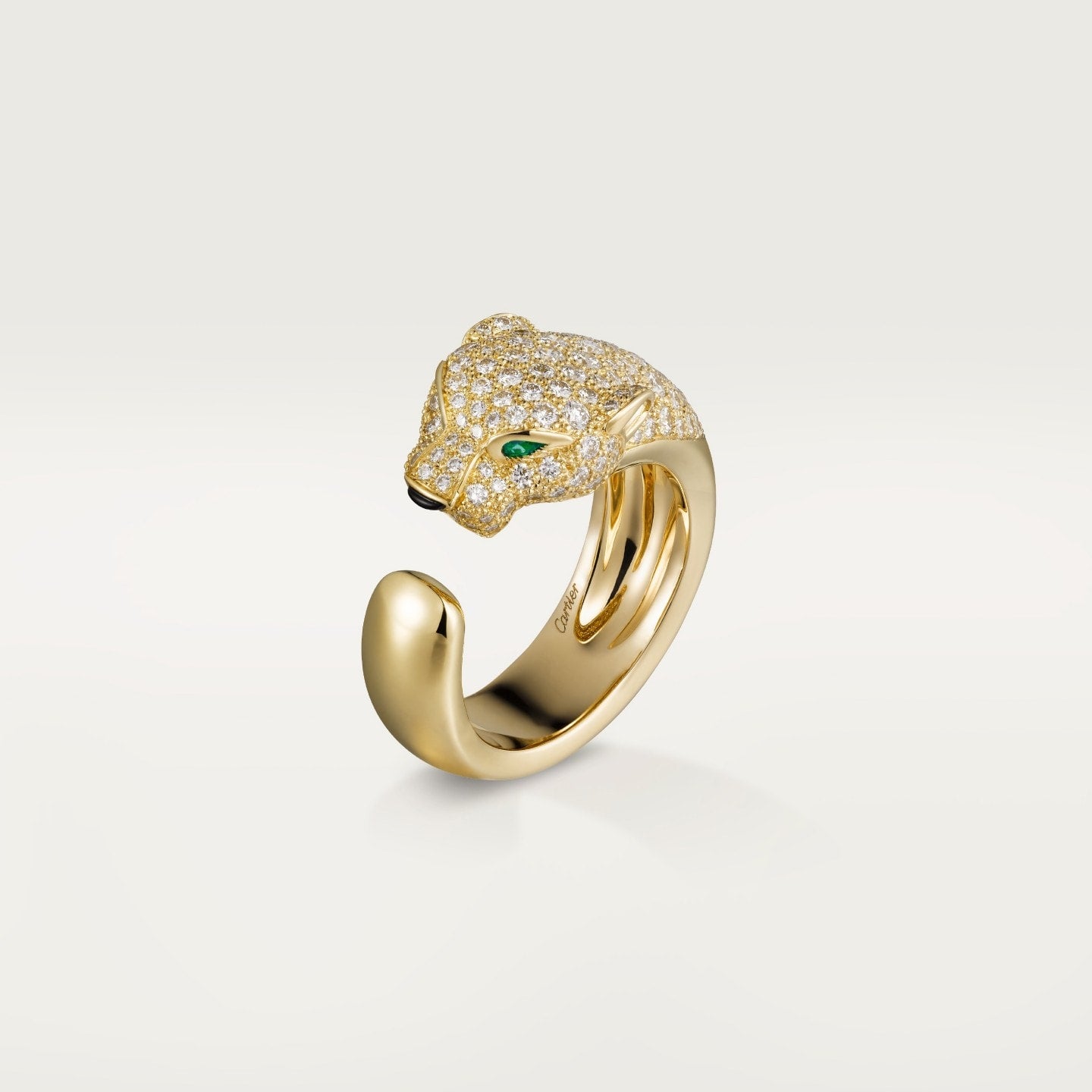 Bague Panthère de Cartier, moyen modèle, semi-pavée