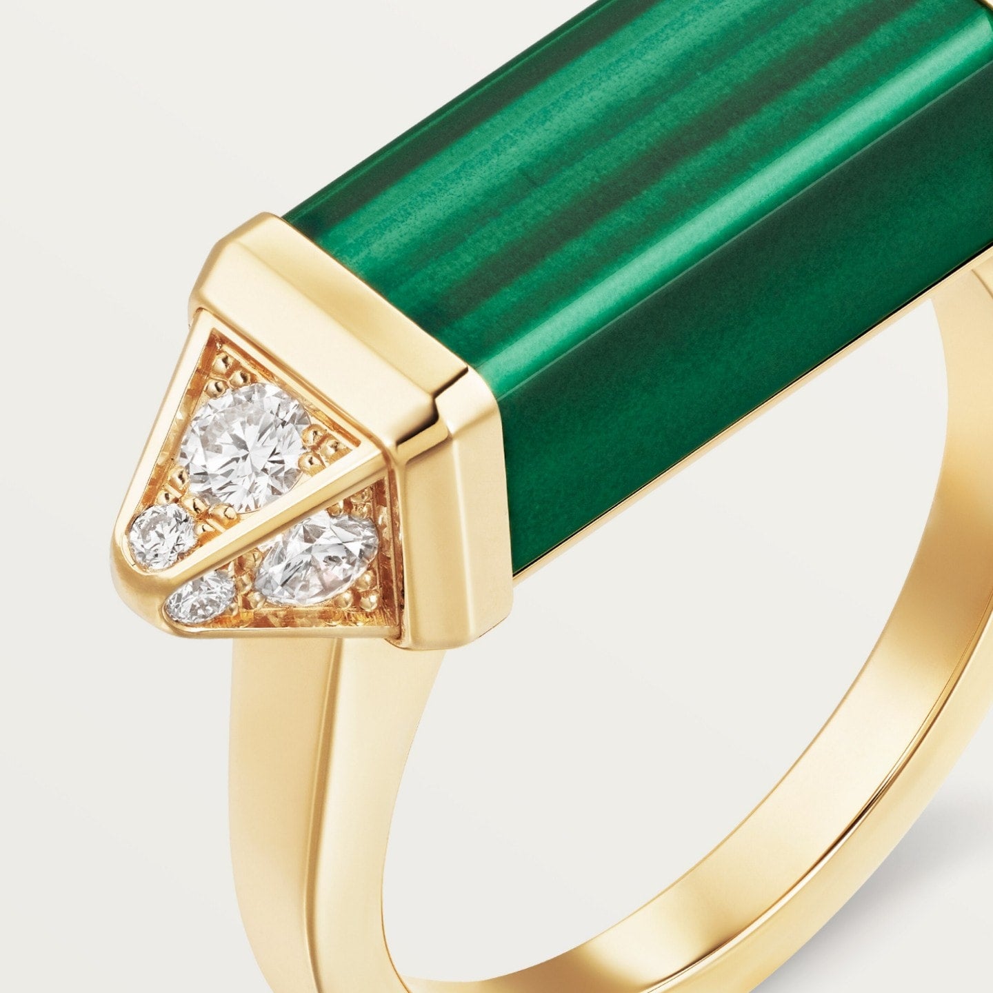 Bague Les Berlingots de Cartier, semi-pavée