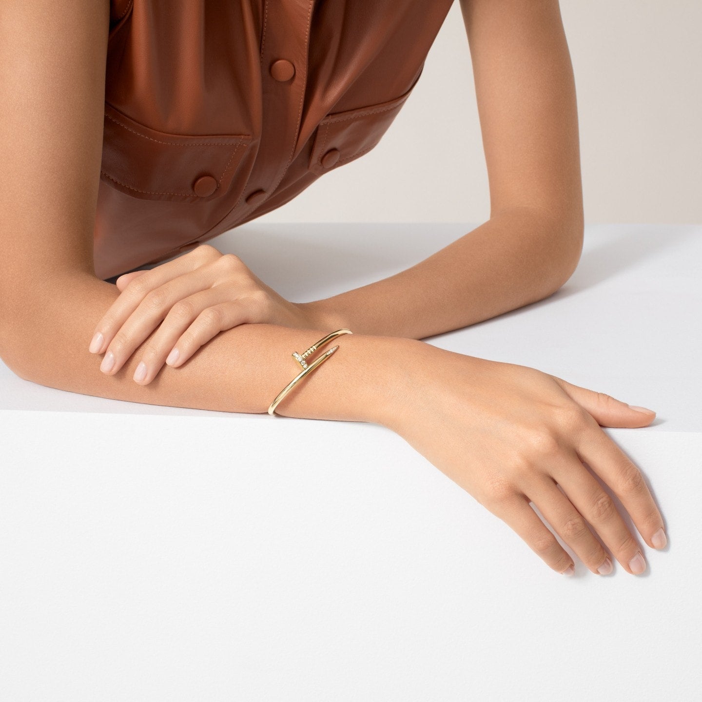 Bracelet Juste un Clou, modèle classique, diamants