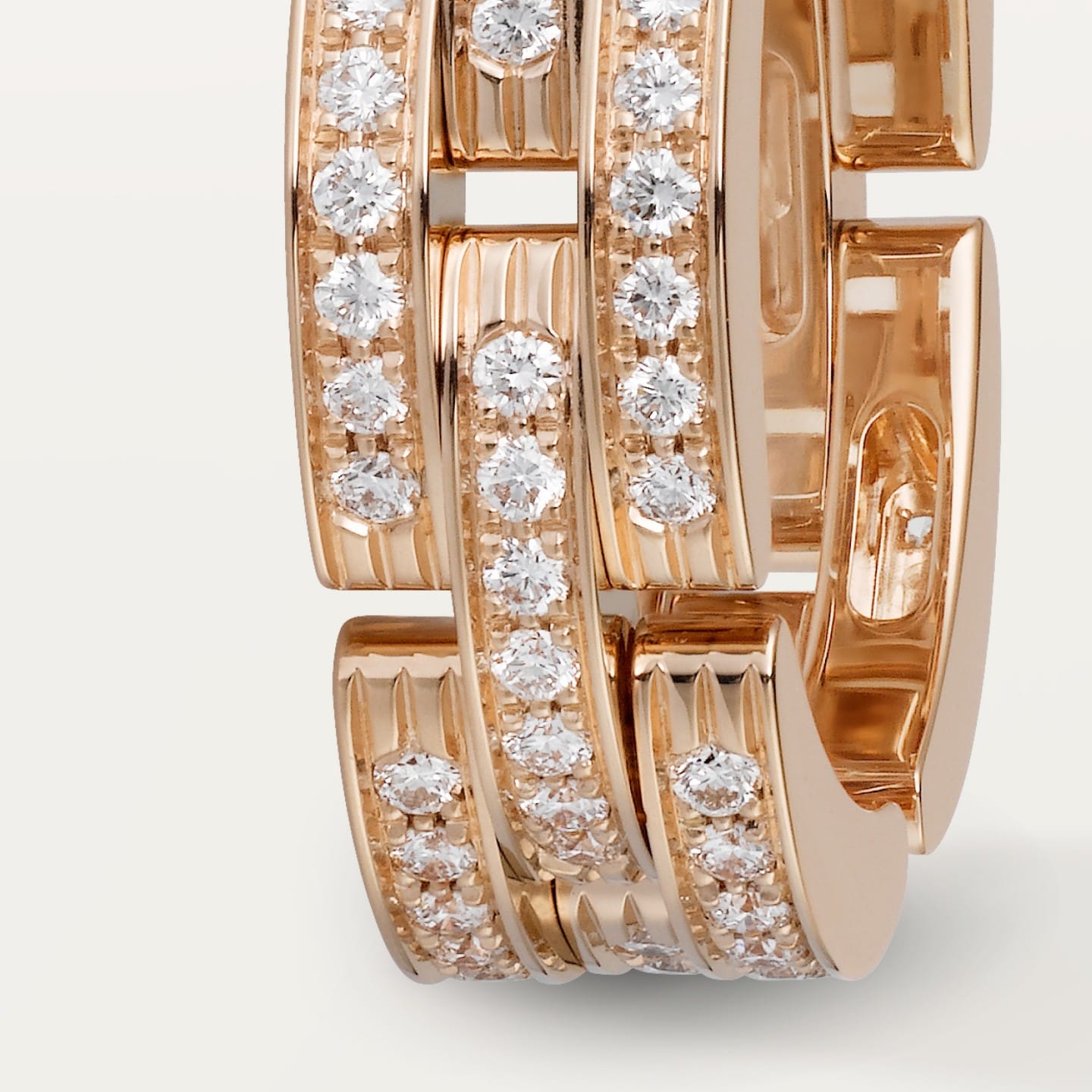 Bague Maillon Panthère, trois rangs, pavée