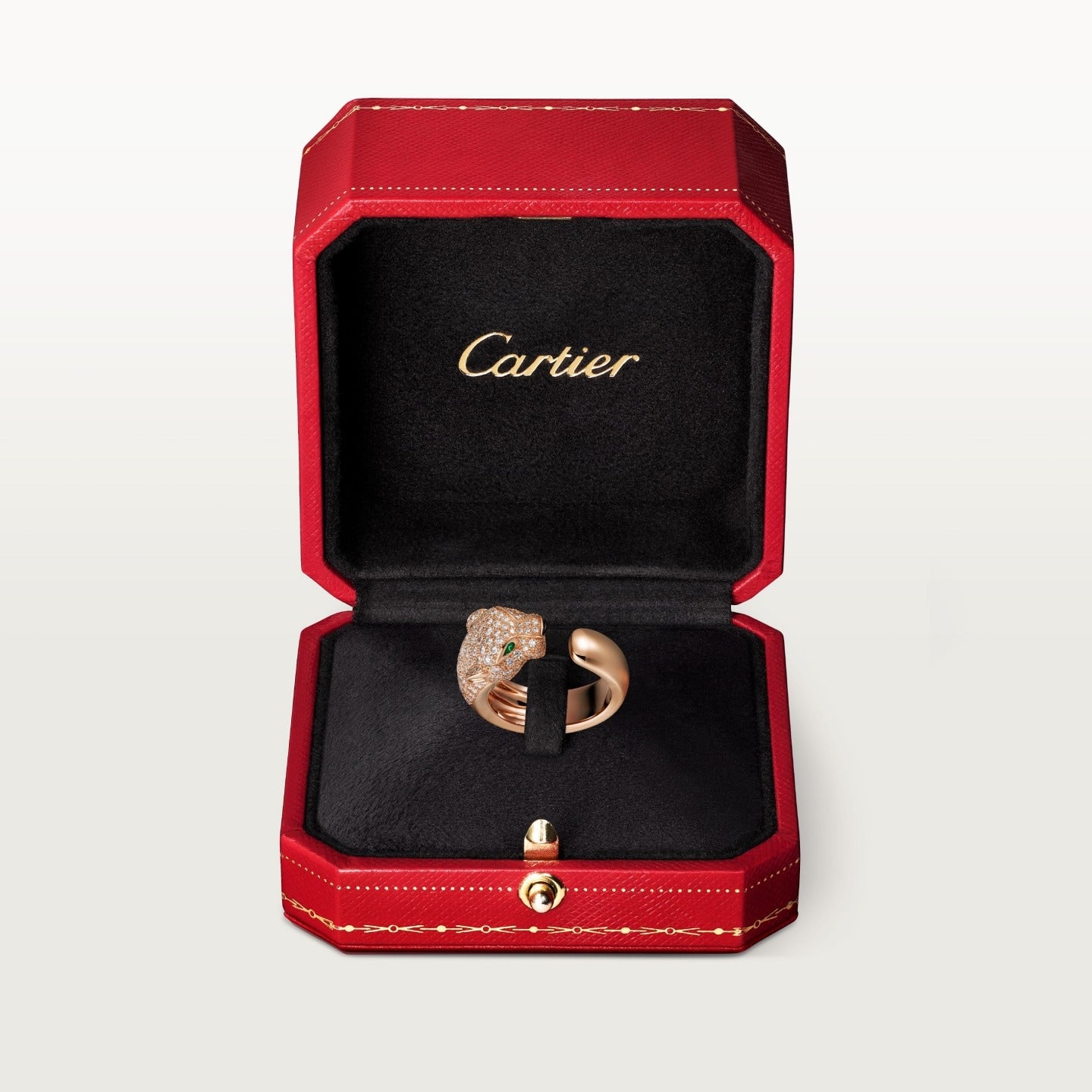 Bague Panthère de Cartier, moyen modèle, semi-pavée