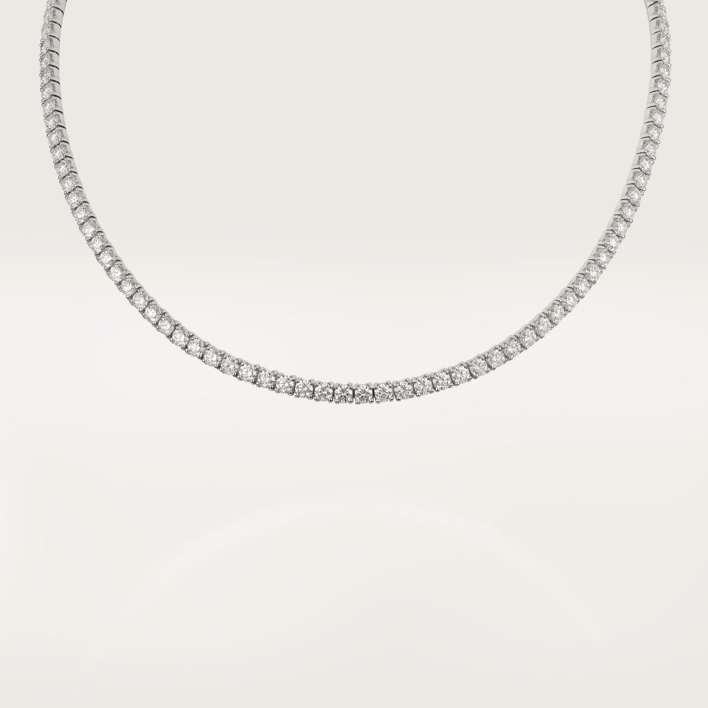 Collier Lignes Essentielles, diamants taille brillant