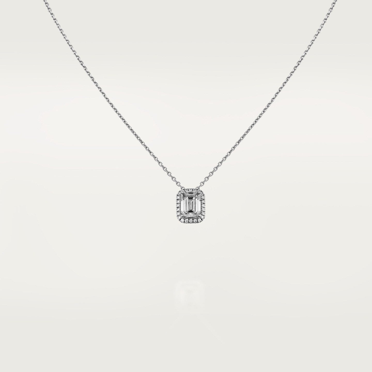 Pendentif Cartier Destinée, diamant taille emeraude, pavé