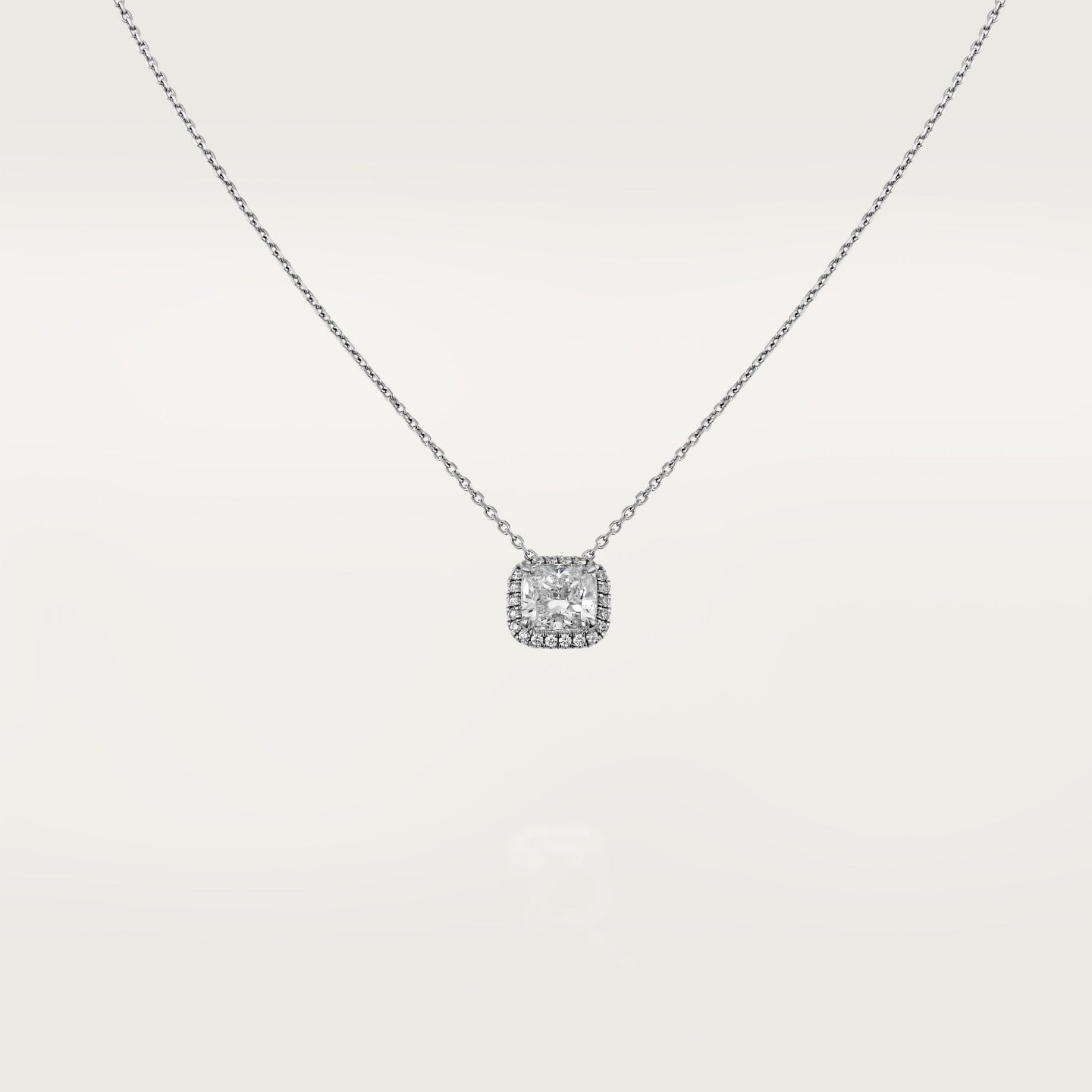 Pendentif Cartier Destinée, diamant taille coussin, pavé