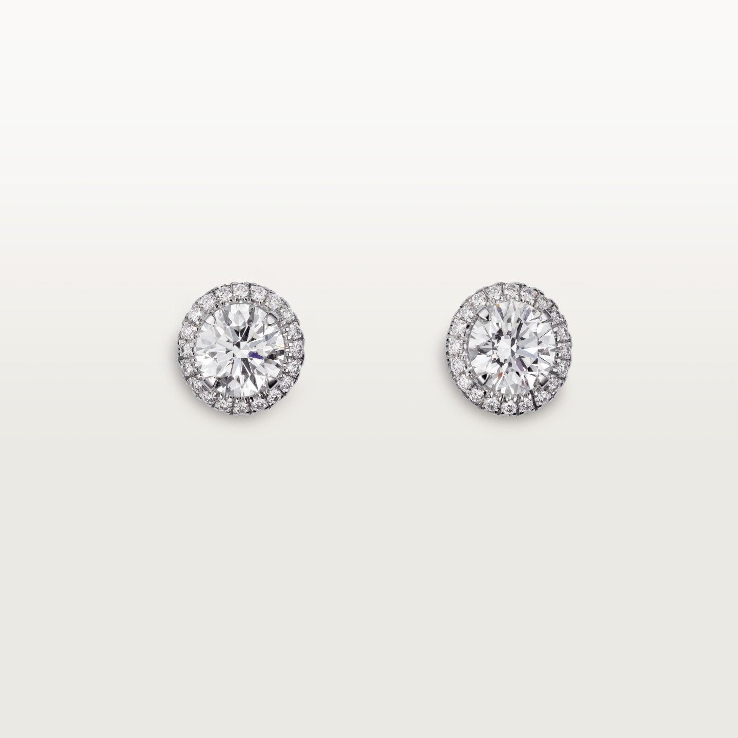 Puces d'oreilles Cartier Destinée, 2 diamants taille brillant, pavées