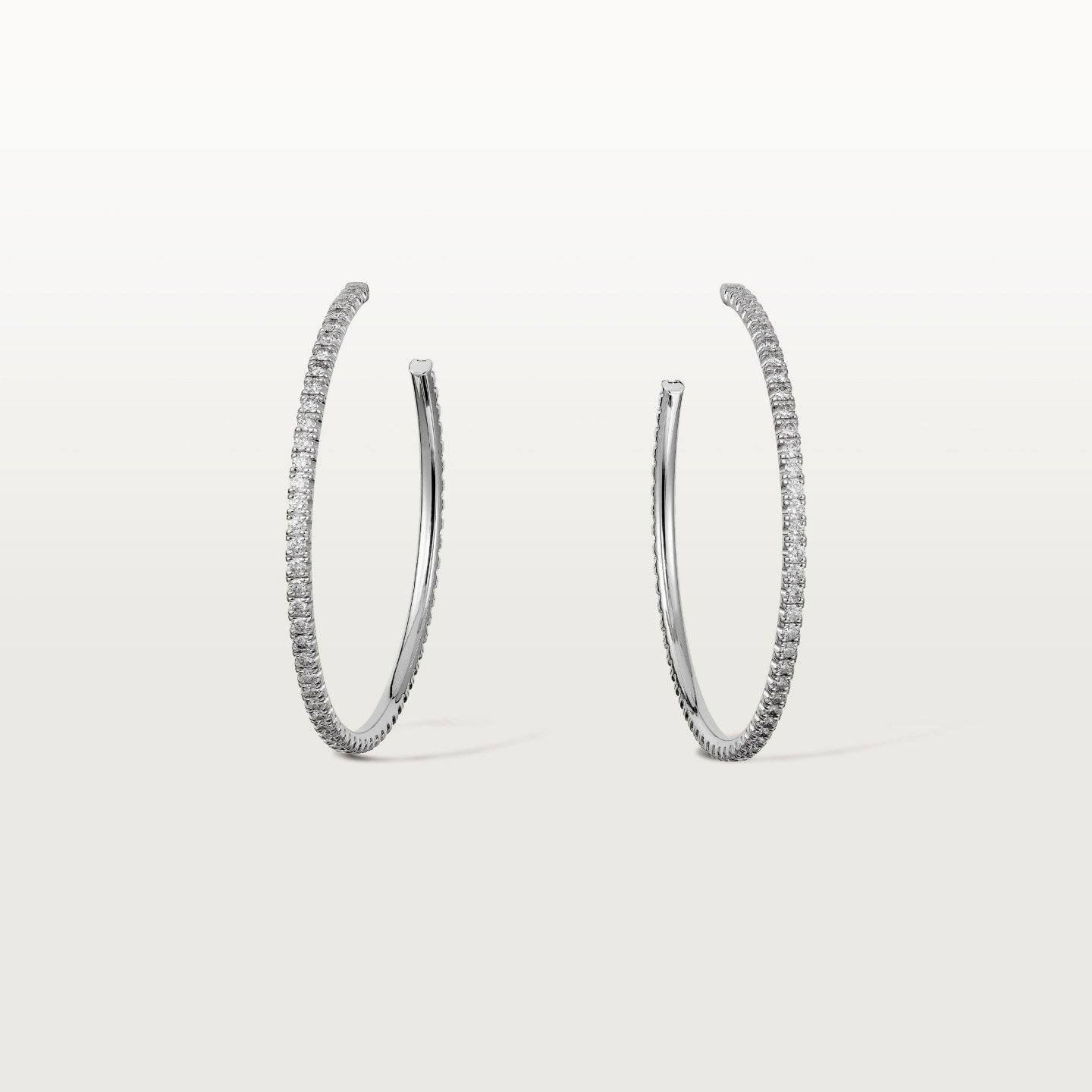 Créoles Etincelle de Cartier, grand modèle, pavées