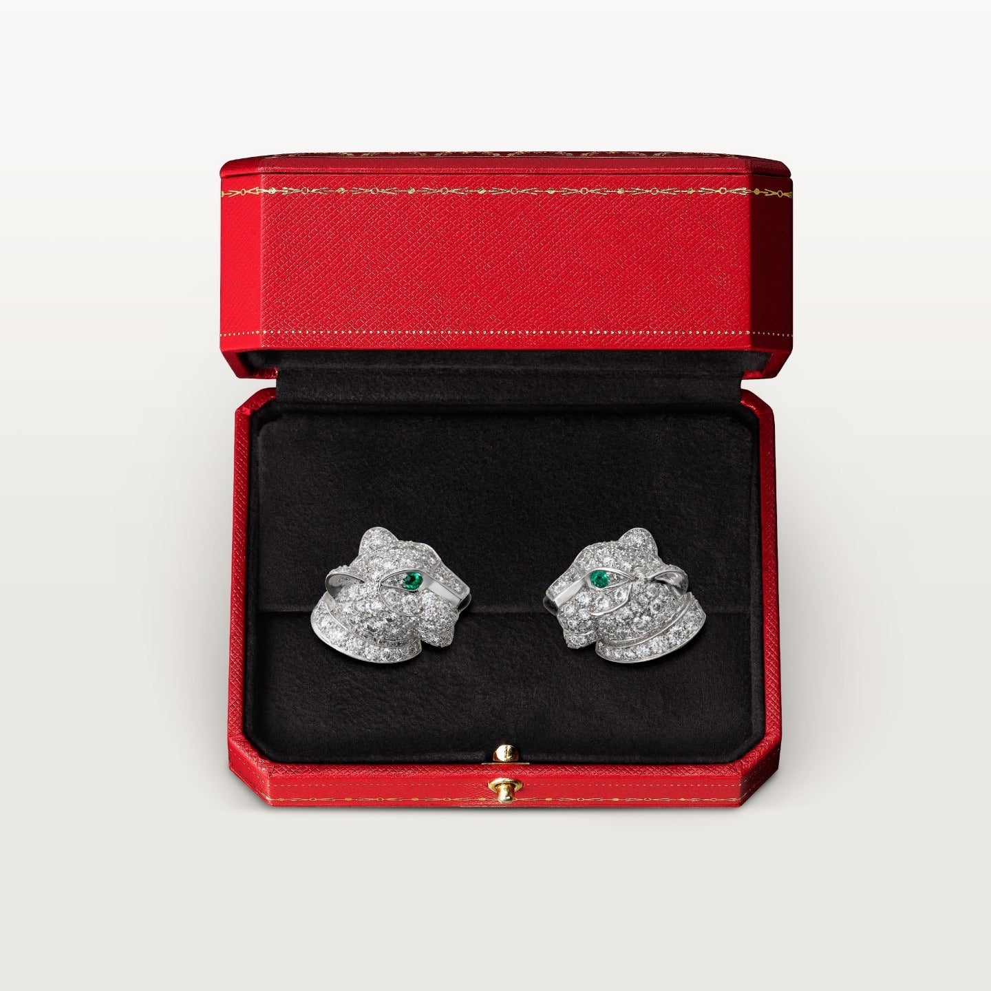 Puces d'oreilles Panthère de Cartier, pavées